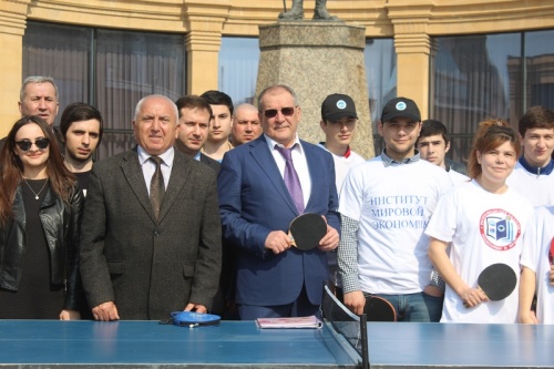 В Дербенте проходит Фестиваль настольного тенниса