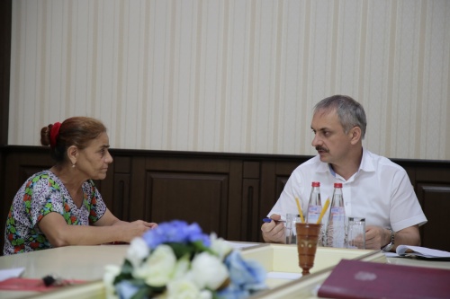 Энрик Муслимов провел прием граждан