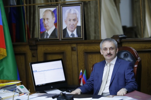 Врио главы ГО "город Дербент" Энрик Муслимов поздравил с Новым 1440 годом по мусульманскому летоисчислению