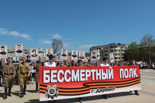 В Дербенте состоялся парад, посвященный 72-й годовщине Великой Победы