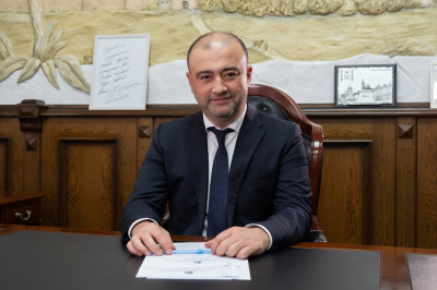 Пашабеков Ханлар Эдисонович Пашабеков Ханлар Эдисонович